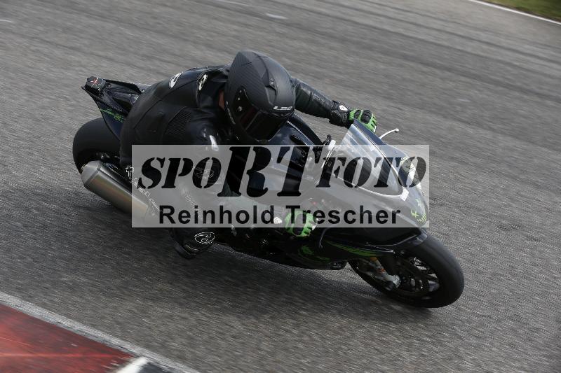 /Archiv-2025/05 14.04.2025 Plüss Moto Sport ADR/Freies Fahren/122